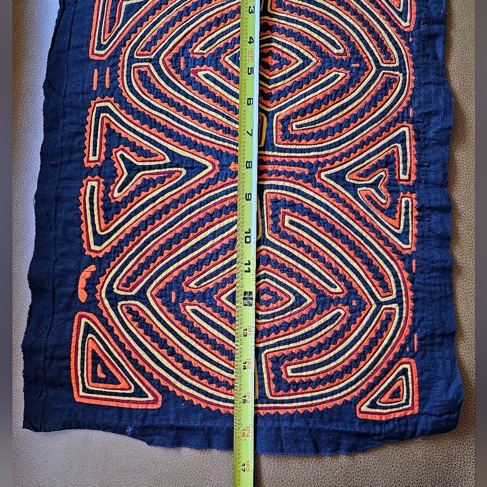 Vintage MOLA Fabric Panel traditional design, Hand Crafted, Decor, NWOT - Picture 8 of 10